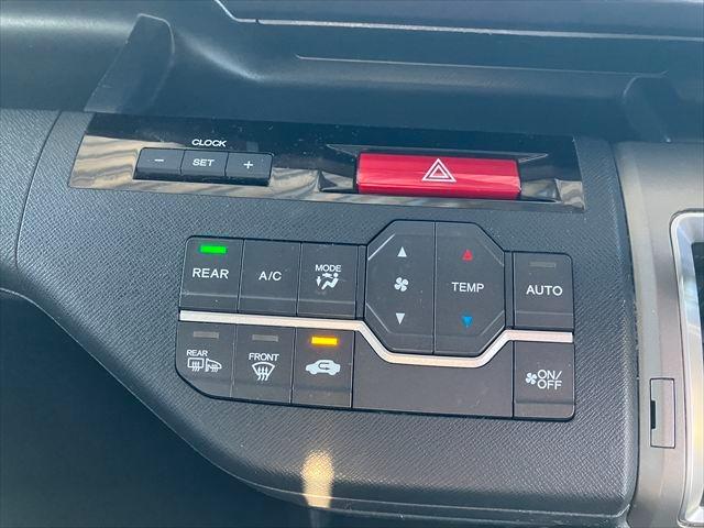 ステップワゴンスパーダ Ｚ　両側電動スライドドア　Ｂｌｕｅｔｏｏｔｈ　ドライブレコーダー　ＥＴＣ　ＨＩＤオートライト　フォグ　スマートキー　電動格納ミラー　３列シート　ＣＶＴ　社外アルミホイール　社外マフラー　ローダウン（22枚目）