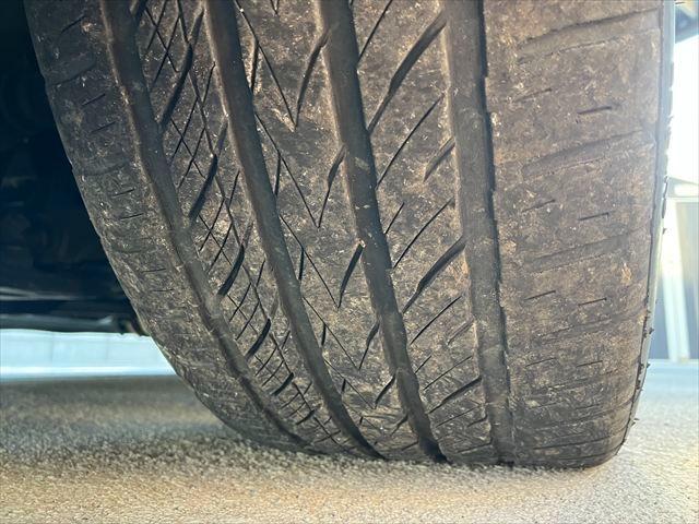 ステップワゴンスパーダ Ｚ　両側電動スライドドア　Ｂｌｕｅｔｏｏｔｈ　ドライブレコーダー　ＥＴＣ　ＨＩＤオートライト　フォグ　スマートキー　電動格納ミラー　３列シート　ＣＶＴ　社外アルミホイール　社外マフラー　ローダウン（56枚目）