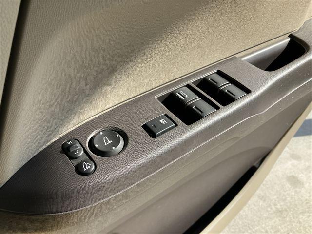 この度は当店のお車をご覧になっていただき、誠にありがとうございます。ぜひじっくりとご検討下さい。気軽にお問合せ・お見積りお待ちしております。