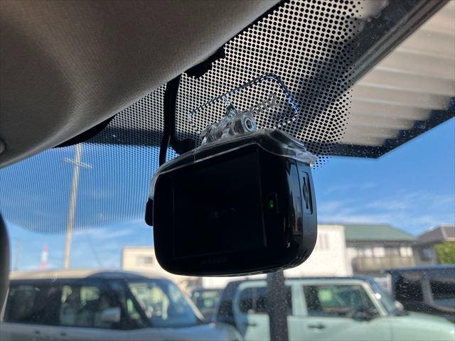 ドライブレコーダー付きで万が一の際でも安心です！！