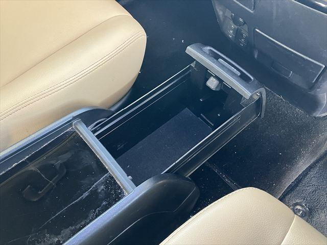 エスティマ アエラス ベリーエディション ワンオーナー 両側電動スライドドア バックカメラ ナビ Bluetooth TV 後席モニター デジタルインナーミラー オートクルーズコントロール HIDオートライト シートヒーター スタッドレス(34枚目)