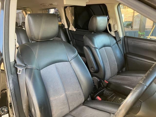 エルグランド ライダー　黒クロスシート　マニュアルシート　全周囲カメラ　ドライブレコーダー　ナビ　ＴＶ　後席モニター　ＥＴＣ　クリアランスソナー　両側スライド・片側電動　ＨＩＤオートライト　スマートキー　ミュージックプレイヤー接続可　アルミホイール（14枚目）