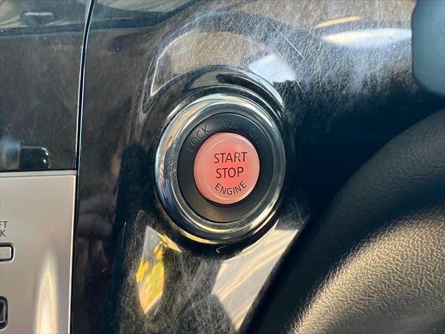 エルグランド ライダー　黒クロスシート　マニュアルシート　全周囲カメラ　ドライブレコーダー　ナビ　ＴＶ　後席モニター　ＥＴＣ　クリアランスソナー　両側スライド・片側電動　ＨＩＤオートライト　スマートキー　ミュージックプレイヤー接続可　アルミホイール（32枚目）