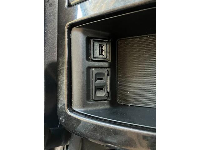 エルグランド ライダー　黒クロスシート　マニュアルシート　全周囲カメラ　ドライブレコーダー　ナビ　ＴＶ　後席モニター　ＥＴＣ　クリアランスソナー　両側スライド・片側電動　ＨＩＤオートライト　スマートキー　ミュージックプレイヤー接続可　アルミホイール（35枚目）