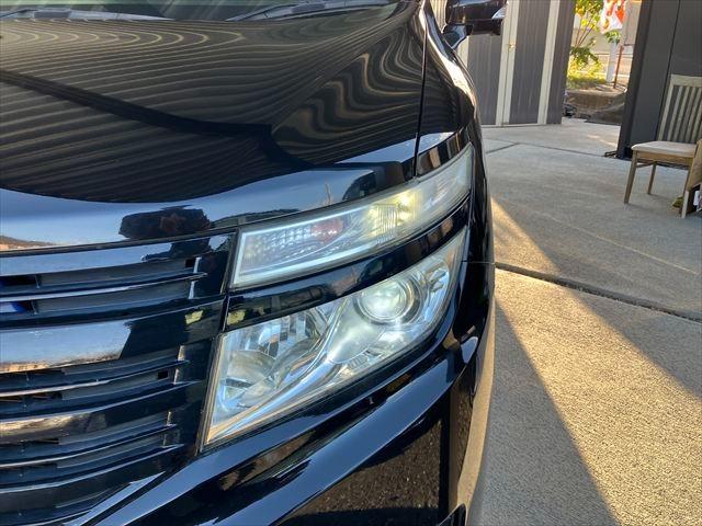 エルグランド ライダー　黒クロスシート　マニュアルシート　全周囲カメラ　ドライブレコーダー　ナビ　ＴＶ　後席モニター　ＥＴＣ　クリアランスソナー　両側スライド・片側電動　ＨＩＤオートライト　スマートキー　ミュージックプレイヤー接続可　アルミホイール（49枚目）