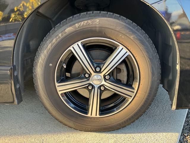 エルグランド ライダー　黒クロスシート　マニュアルシート　全周囲カメラ　ドライブレコーダー　ナビ　ＴＶ　後席モニター　ＥＴＣ　クリアランスソナー　両側スライド・片側電動　ＨＩＤオートライト　スマートキー　ミュージックプレイヤー接続可　アルミホイール（60枚目）