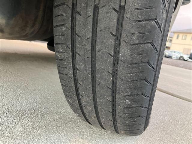 アクア Ｓ　ハイブリッド　ＡＵＸ　スマートキー　プッシュスタート　オートエアコン　レザーステアリング　ステアリングスイッチ　電格ミラー　横滑り防止装置　取扱説明書（53枚目）