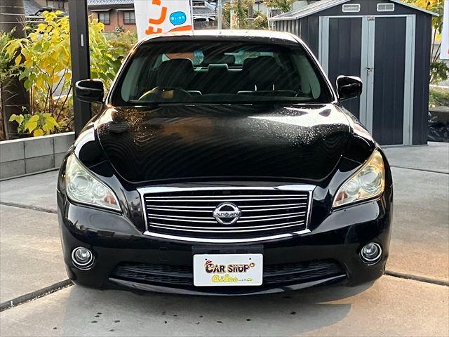 ご契約時は手付金として１万円のみお預かりさせていただきます。納車日前日までに残金を指定口座へご入金していただければＯＫです。納車日はお客様のご都合に合わせられます。