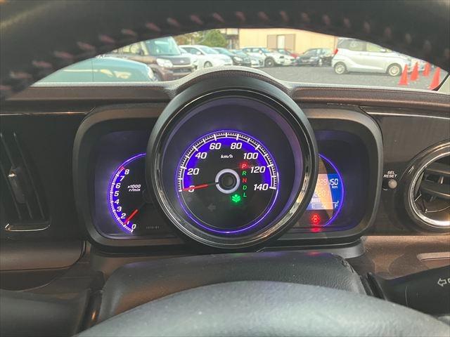 Ｎ－ＯＮＥ プレミアム　２トーンカラー　バックカメラ　ＩＳＯＦＩＸ　チップアップシート　ＨＤＭＩ（高精細度マルチメディアインターフェース）　スマートキー　純正１４ＡＷ（21枚目）