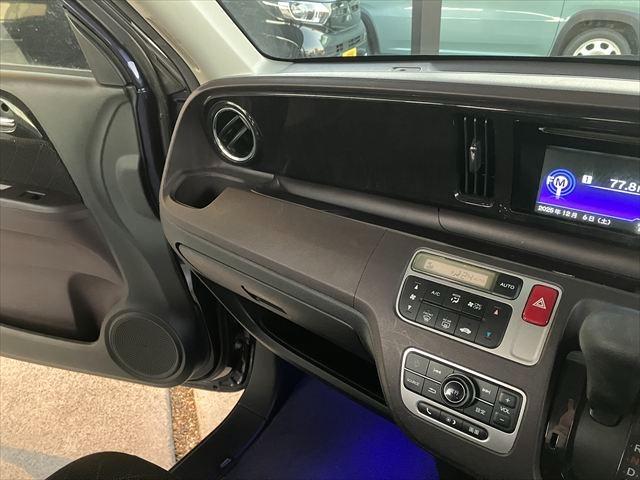 Ｎ－ＯＮＥ プレミアム　２トーンカラー　バックカメラ　ＩＳＯＦＩＸ　チップアップシート　ＨＤＭＩ（高精細度マルチメディアインターフェース）　スマートキー　純正１４ＡＷ（30枚目）