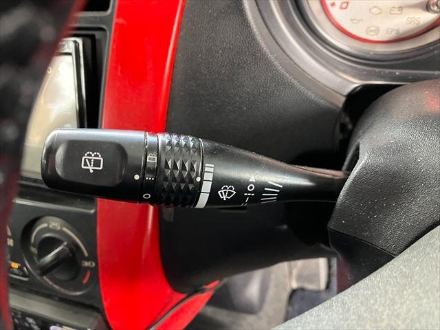 コルト ラリーアート バージョンR 5MT ターボ Bluetooth ETC アルミホイール HIDオートライト フォグ 盗難防止システム 衝突安全ボディ ABS ESC CD USB ミュージックプレイヤー接続可(18枚目)