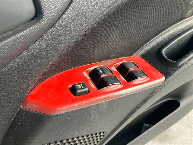 コルト ラリーアート バージョンR 5MT ターボ Bluetooth ETC アルミホイール HIDオートライト フォグ 盗難防止システム 衝突安全ボディ ABS ESC CD USB ミュージックプレイヤー接続可(33枚目)