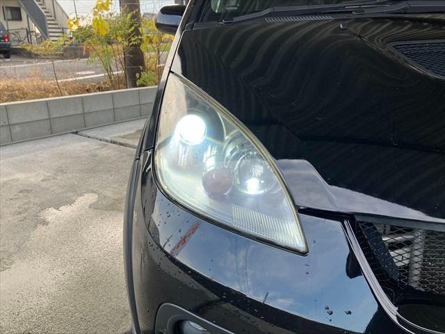 コルト ラリーアート バージョンR 5MT ターボ Bluetooth ETC アルミホイール HIDオートライト フォグ 盗難防止システム 衝突安全ボディ ABS ESC CD USB ミュージックプレイヤー接続可(39枚目)