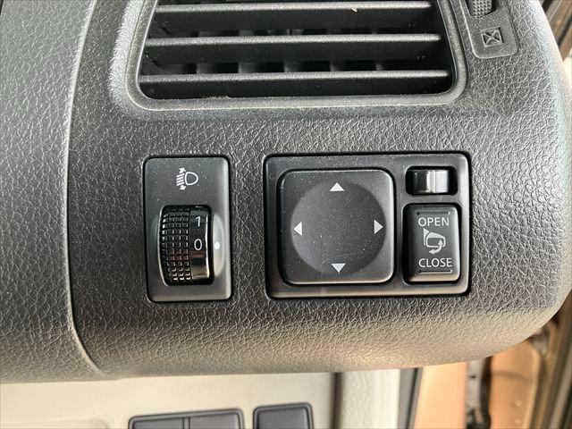 セレナ 20G S-ハイブリッド 両側電動スライドドア ETC オートクルーズコントロール レーンアシスト オートライト スマートキー 電動格納ミラー 3列シート CVT アルミホイール 盗難防止システム 衝突安全ボディ(33枚目)