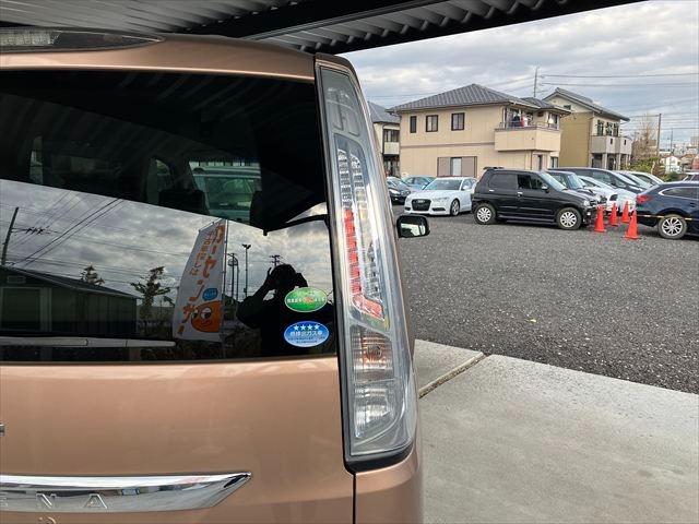 セレナ 20G S-ハイブリッド 両側電動スライドドア ETC オートクルーズコントロール レーンアシスト オートライト スマートキー 電動格納ミラー 3列シート CVT アルミホイール 盗難防止システム 衝突安全ボディ(45枚目)