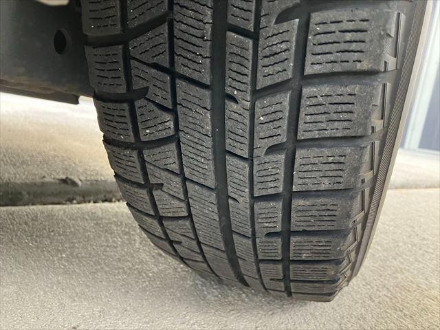 セレナ 20G S-ハイブリッド 両側電動スライドドア ETC オートクルーズコントロール レーンアシスト オートライト スマートキー 電動格納ミラー 3列シート CVT アルミホイール 盗難防止システム 衝突安全ボディ(58枚目)