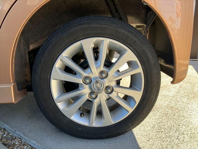 デイズ ハイウェイスターＸ　Ｖセレクション＋セーフティＩＩ　全周囲カメラ　Ｂｌｕｅｔｏｏｔｈ　フルセグナビ　ＥＴＣ　衝突被害軽減システム　ＨＩＤ　スマートキー　アイドリングストップ　１４ＡＷ　電動格納ミラー　ベンチシート　ＡＢＳ　ＥＳＣ　ＤＶＤ再生　ＵＳＢ（53枚目）