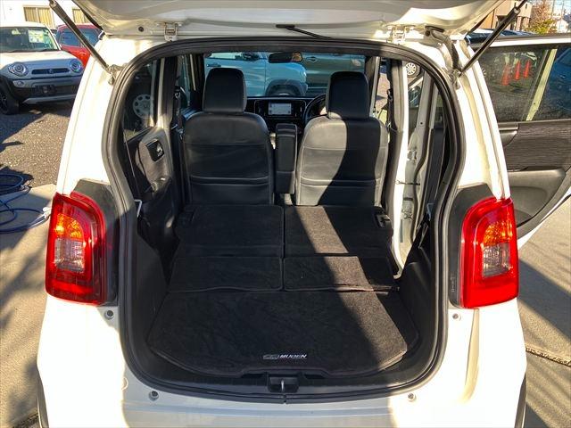 Ｎ－ＯＮＥ モデューロＸ　ターボ　バックカメラ　Ｂｌｕｅｔｏｏｔｈ　フルセグナビ　オートクルーズコントロール　ＨＩＤオートライト　スマートキー　チップアップシート　パドルシフト　１５ＡＷ　ＤＶＤ再生　ＵＳＢ　無限フロアマット（11枚目）