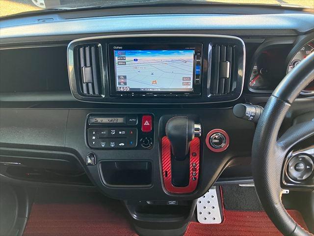 Ｎ－ＯＮＥ モデューロＸ　ターボ　バックカメラ　Ｂｌｕｅｔｏｏｔｈ　フルセグナビ　オートクルーズコントロール　ＨＩＤオートライト　スマートキー　チップアップシート　パドルシフト　１５ＡＷ　ＤＶＤ再生　ＵＳＢ　無限フロアマット（25枚目）