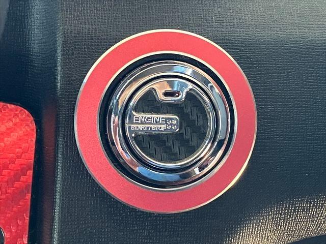 Ｎ－ＯＮＥ モデューロＸ　ターボ　バックカメラ　Ｂｌｕｅｔｏｏｔｈ　フルセグナビ　オートクルーズコントロール　ＨＩＤオートライト　スマートキー　チップアップシート　パドルシフト　１５ＡＷ　ＤＶＤ再生　ＵＳＢ　無限フロアマット（34枚目）