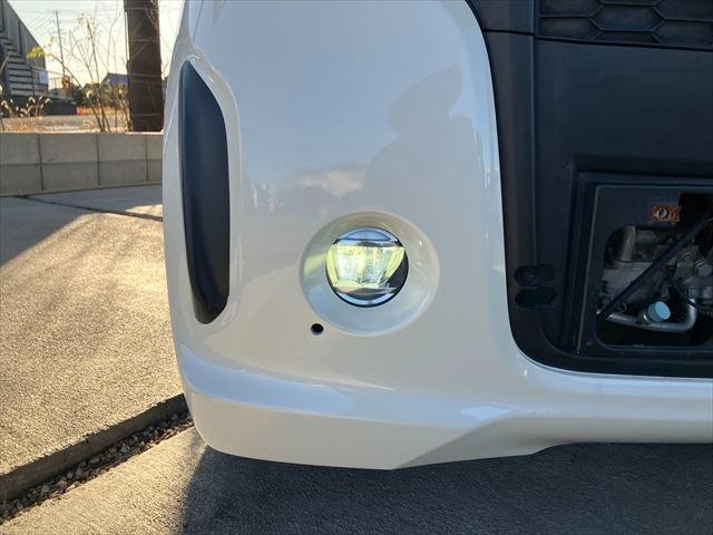 Ｎ－ＯＮＥ モデューロＸ　ターボ　バックカメラ　Ｂｌｕｅｔｏｏｔｈ　フルセグナビ　オートクルーズコントロール　ＨＩＤオートライト　スマートキー　チップアップシート　パドルシフト　１５ＡＷ　ＤＶＤ再生　ＵＳＢ　無限フロアマット（49枚目）