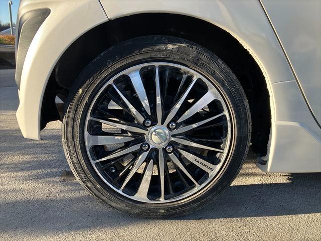 Ｎ－ＯＮＥ モデューロＸ　ターボ　バックカメラ　Ｂｌｕｅｔｏｏｔｈ　フルセグナビ　オートクルーズコントロール　ＨＩＤオートライト　スマートキー　チップアップシート　パドルシフト　１５ＡＷ　ＤＶＤ再生　ＵＳＢ　無限フロアマット（62枚目）