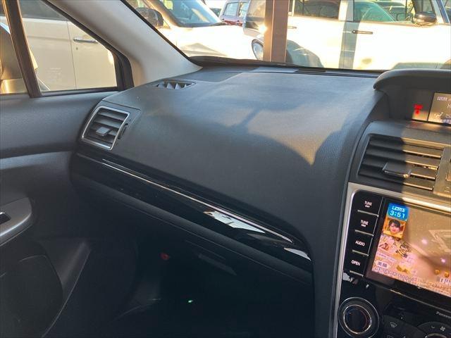 レヴォーグ １．６ＧＴアイサイト　プラウドエディション　４ＷＤ　ターボ　ドラレコ　ＥＴＣ２．０　バックカメラ　サイドカメラ　ＴＶナビ　オートクルーズコントロール　レーンアシスト　衝突被害軽減システム　ＢＳＭ　純正１７ＡＷ　ＬＥＤオートライト　パワーシート（37枚目）