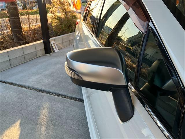 レヴォーグ １．６ＧＴアイサイト　プラウドエディション　４ＷＤ　ターボ　ドラレコ　ＥＴＣ２．０　バックカメラ　サイドカメラ　ＴＶナビ　オートクルーズコントロール　レーンアシスト　衝突被害軽減システム　ＢＳＭ　純正１７ＡＷ　ＬＥＤオートライト　パワーシート（56枚目）