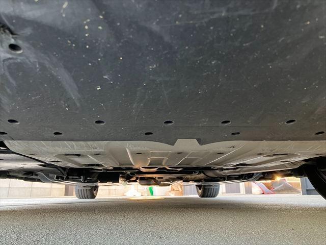 レヴォーグ １．６ＧＴアイサイト　プラウドエディション　４ＷＤ　ターボ　ドラレコ　ＥＴＣ２．０　バックカメラ　サイドカメラ　ＴＶナビ　オートクルーズコントロール　レーンアシスト　衝突被害軽減システム　ＢＳＭ　純正１７ＡＷ　ＬＥＤオートライト　パワーシート（73枚目）