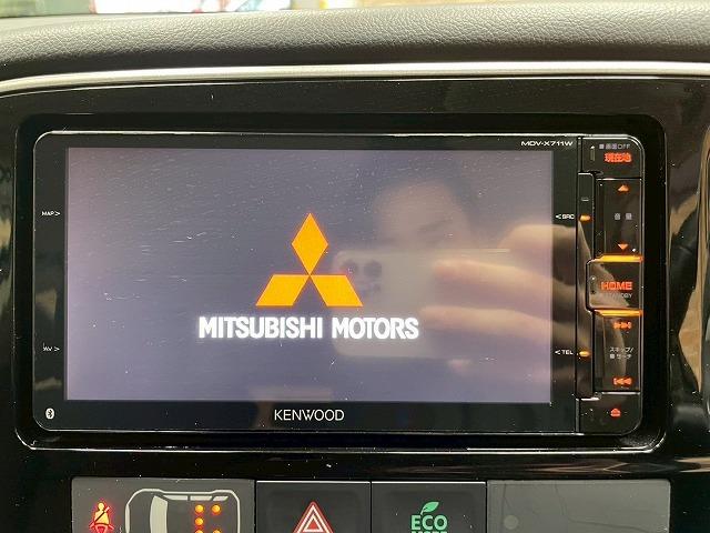 アウトランダー ２４Ｇ　セーフティパッケージ　禁煙　４ＷＤ７人乗り　Ｋｅｎｗｏｏｄナビ　フルセグＴＶ　バックカメラ　ＥＴＣ　レーダークルーズコントロール　衝突軽減ブレーキ　ドライブレコーダー　Ｂｌｕｅｔｏｏｔｈ（34枚目）