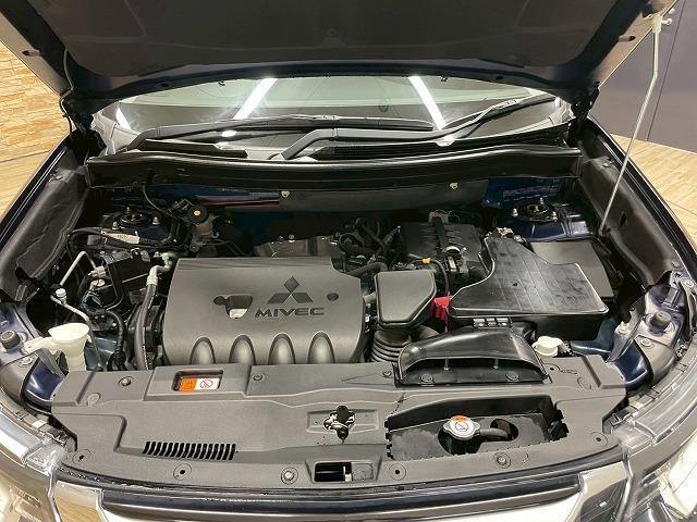 アウトランダー ２４Ｇ　セーフティパッケージ　禁煙　４ＷＤ７人乗り　Ｋｅｎｗｏｏｄナビ　フルセグＴＶ　バックカメラ　ＥＴＣ　レーダークルーズコントロール　衝突軽減ブレーキ　ドライブレコーダー　Ｂｌｕｅｔｏｏｔｈ（37枚目）