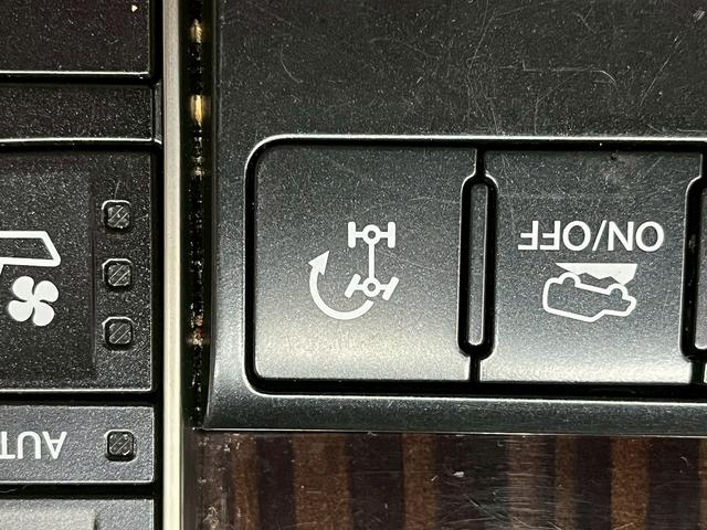 ＬＸ ＬＸ５７０　純正ナビ　衝突軽減　サンルーフ　ＢＳＭ　パワートランク　ＰＣＳ　レーダークルーズ　電動パワーシート　マクレビ　シートヒータ　三列シート　全席ＰＷ　ミュージックプレイヤー接続可　記録簿　レザー　禁煙（43枚目）