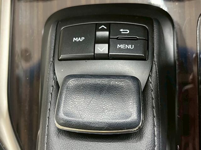 ＬＸ ＬＸ５７０　純正ナビ　衝突軽減　サンルーフ　ＢＳＭ　パワートランク　ＰＣＳ　レーダークルーズ　電動パワーシート　マクレビ　シートヒータ　三列シート　全席ＰＷ　ミュージックプレイヤー接続可　記録簿　レザー　禁煙（59枚目）