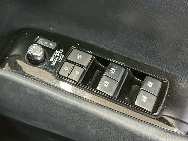 ヴェルファイアハイブリッド Ｚ　ゴールデンアイズ　４ＷＤ　サンルーフ　両側電動スライドドア　純正ナビ　フルセグＴＶ　バックカメラ　ＥＴＣ　レーンアシスト　追従クルコン　クリアランスソナー　ＡＣ１００Ｖコンセント（46枚目）