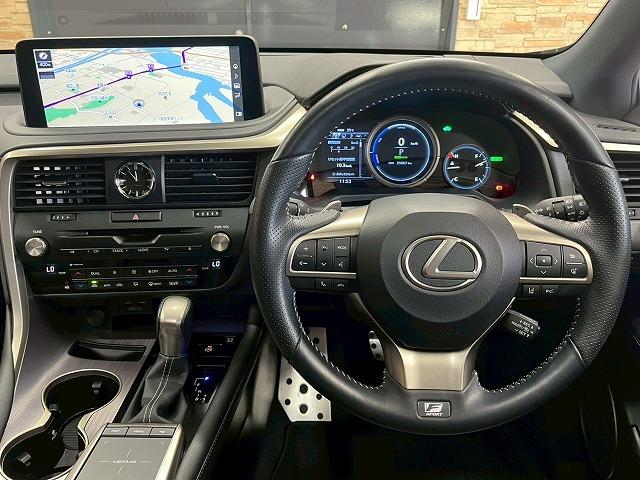 ＲＸ ＲＸ４５０ｈ　“Ｆ　ＳＰＯＲＴ”　サンルーフ　全周囲　ＢＳＭ　追従クルコン　電動リヤゲート　メモリーナビゲーション　衝突被害軽減　ＰＫＳＢ　禁煙　シートヒータ　サイドカメラ　ＡＵＸ　ムーンルーフ　地デジ　エアバッグ　Ｐシート　レザー（40枚目）
