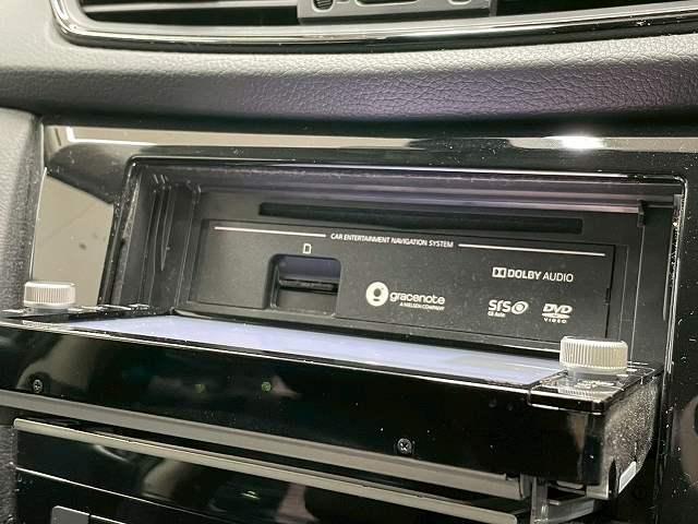 エクストレイル ２０Ｘｉ　４ＷＤ　プロパイロット　アラウンドビュー　純正ナビＴＶ　デジタルインナーミラー　トランスファ　ＥＴＣ　　電動リアゲート　オートライト　オートエアコン　ＢＳＭ　純正１８インチアルミ　ＤＶＤ再生　ＬＥＤ（70枚目）