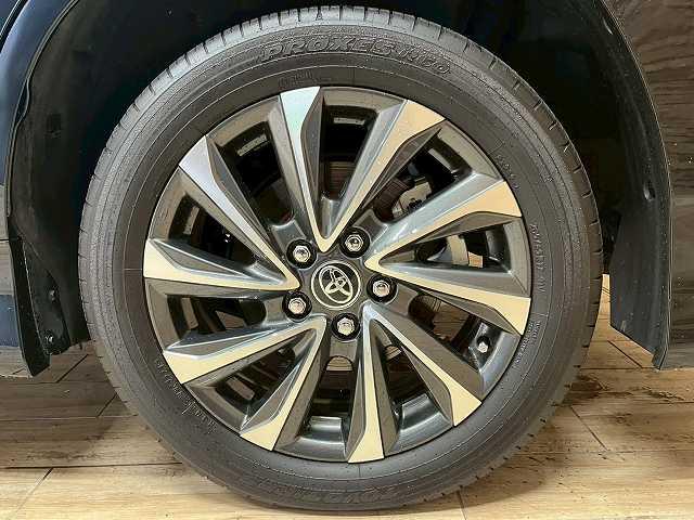 ヴォクシー Ｓ－Ｚ　純正１０．５インチナビ　衝突軽減ブレーキ　レーダークルーズコントロール　レーンキープアシスト　両側電動スライドドア　ドライブレコーダー　ウォークスルー　デュアルエアコン　後席エアコン　シートヒーター（23枚目）