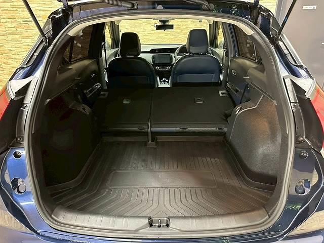 キックス ＡＵＴＥＣＨ　特別仕様車　プロパイロット　純正９型ナビ　アラウンドビューモニター　追従クルーズコントロール　シートヒーター　ステアリングヒーター　オーテック専用インテリア＆エクステリア　ＬＥＤ１７インチアルミ（13枚目）