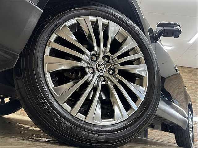 ハリアー Ｚ　４ＷＤ　ＪＢＬサウンド　１２．３インチメーカーナビ　追従クルコン　ブラインドスポットモニター　電動ハーフレザーシート　電動リアゲート　レーンキープアシスト　ＥＴＣ　ドラレコ付デジタルインナーミラー（19枚目）
