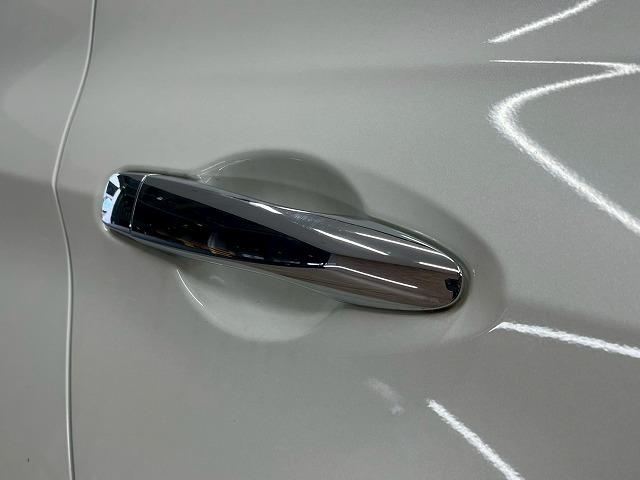 キックス Ｘ　プロパイロット　純正エアロ　純正９型ナビ　アラウンドビューモニター　フルセグＴＶ　デジタルインナーミラー　ハーフレザーシート　ドライブレコーダー　シートヒーター　ハンドルヒーター　オートハイビーム（69枚目）