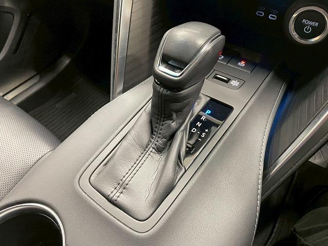 ハリアーハイブリッド Ｚ　レザーパッケージ　４ＷＤ　シートエアコン　全方位モニター　純正ナビ　レザーシート　セーフティセンス　レーダークルーズコントロール　デジタルインナーミラー　ＪＢＬサウンドシステム　シートヒーター　シートベンチレーション（68枚目）