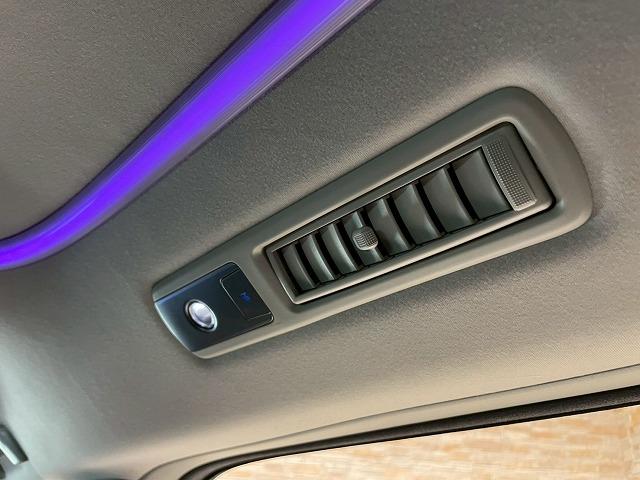 アルファード ２．５Ｓ　Ｃパッケージ　４ＷＤ　純正ナビ　オットマン　衝突軽減ブレーキ　黒革電動シート　フルセグＴＶ　サウンドライブラリ　電動リアゲート　シートエアコン　シートヒーター　オートハイビーム　ウォークスルー　ハンドルヒーター（64枚目）