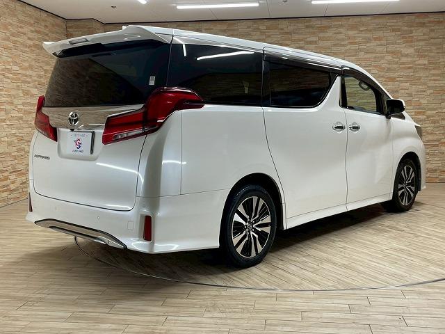 アルファード ２．５Ｓ　Ｃパッケージ　４ＷＤ　純正ナビ　オットマン　衝突軽減ブレーキ　黒革電動シート　フルセグＴＶ　サウンドライブラリ　電動リアゲート　シートエアコン　シートヒーター　オートハイビーム　ウォークスルー　ハンドルヒーター（78枚目）