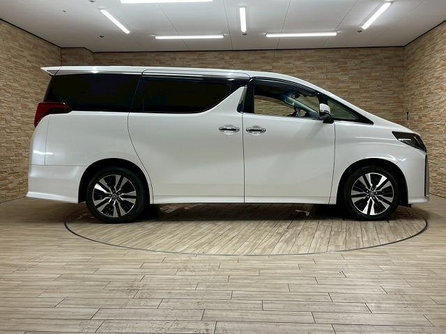 アルファード ２．５Ｓ　Ｃパッケージ　４ＷＤ　純正ナビ　オットマン　衝突軽減ブレーキ　黒革電動シート　フルセグＴＶ　サウンドライブラリ　電動リアゲート　シートエアコン　シートヒーター　オートハイビーム　ウォークスルー　ハンドルヒーター（80枚目）