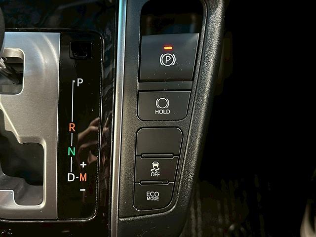アルファード ２．５Ｓ　タイプゴールド　純正ナビ　フリップダウンモニター　フルセグＴＶ　レーダークルーズコントロール　衝突軽減ブレーキ　ブラインドスポットモニター　レーンキープアシスト　デジタルインナーミラー　ドライブレコーダー　オットマン（47枚目）