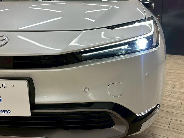 プリウス Ｚ　純正１２．３インチナビ　衝突軽減ブレーキ　プリクラッシュ　電動リアゲート　全周囲カメラ　純正１９インチアルミ　ＬＥＤヘッドライト　メモリー付パワーシート　レザーシート　オートマチックハイビーム　ＥＴＣ（31枚目）