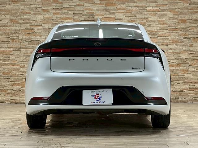 プリウス Ｚ　純正１２．３インチナビ　衝突軽減ブレーキ　プリクラッシュ　電動リアゲート　全周囲カメラ　純正１９インチアルミ　ＬＥＤヘッドライト　メモリー付パワーシート　レザーシート　オートマチックハイビーム　ＥＴＣ（37枚目）