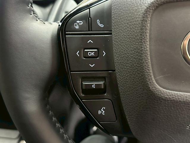 プリウス Ｚ　純正１２．３インチナビ　衝突軽減ブレーキ　プリクラッシュ　電動リアゲート　全周囲カメラ　純正１９インチアルミ　ＬＥＤヘッドライト　メモリー付パワーシート　レザーシート　オートマチックハイビーム　ＥＴＣ（61枚目）