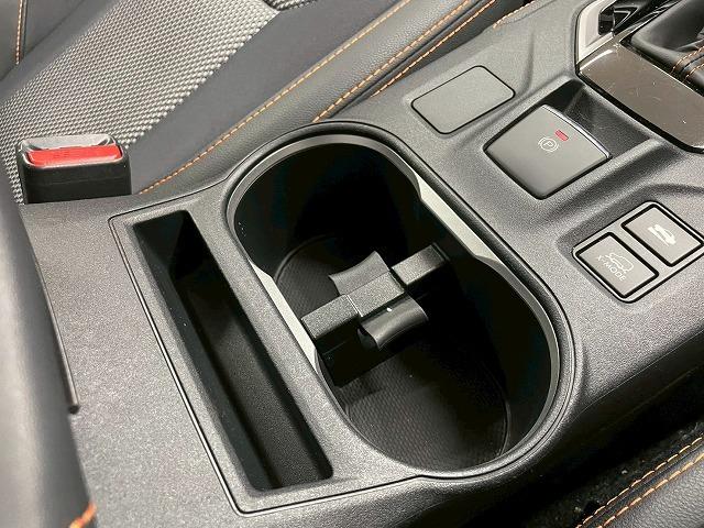 ＸＶ ２．０ｉ－Ｓ　ＥｙｅＳｉｇｈｔ　純正ナビ　バックカメラ　フルセグＴＶ　ブラインドスポットモニター　ＥＴＣ　ドライブレコーダ　追従クルーズコントロール　レーンアシスト　ＬＥＤヘッドライト　スマートキープッシュスタート　純正１８アルミ（31枚目）