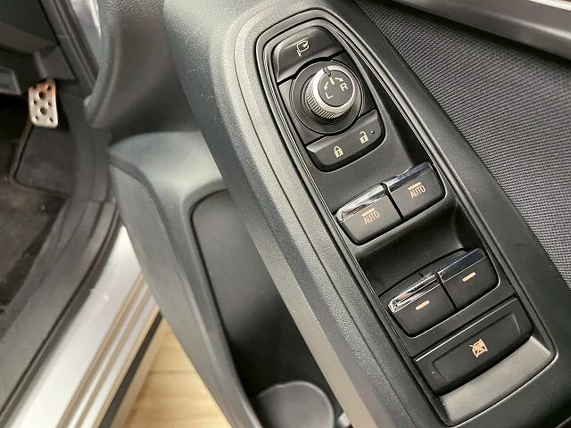 ＸＶ ２．０ｉ－Ｓ　ＥｙｅＳｉｇｈｔ　純正ナビ　バックカメラ　フルセグＴＶ　ブラインドスポットモニター　ＥＴＣ　ドライブレコーダ　追従クルーズコントロール　レーンアシスト　ＬＥＤヘッドライト　スマートキープッシュスタート　純正１８アルミ（57枚目）